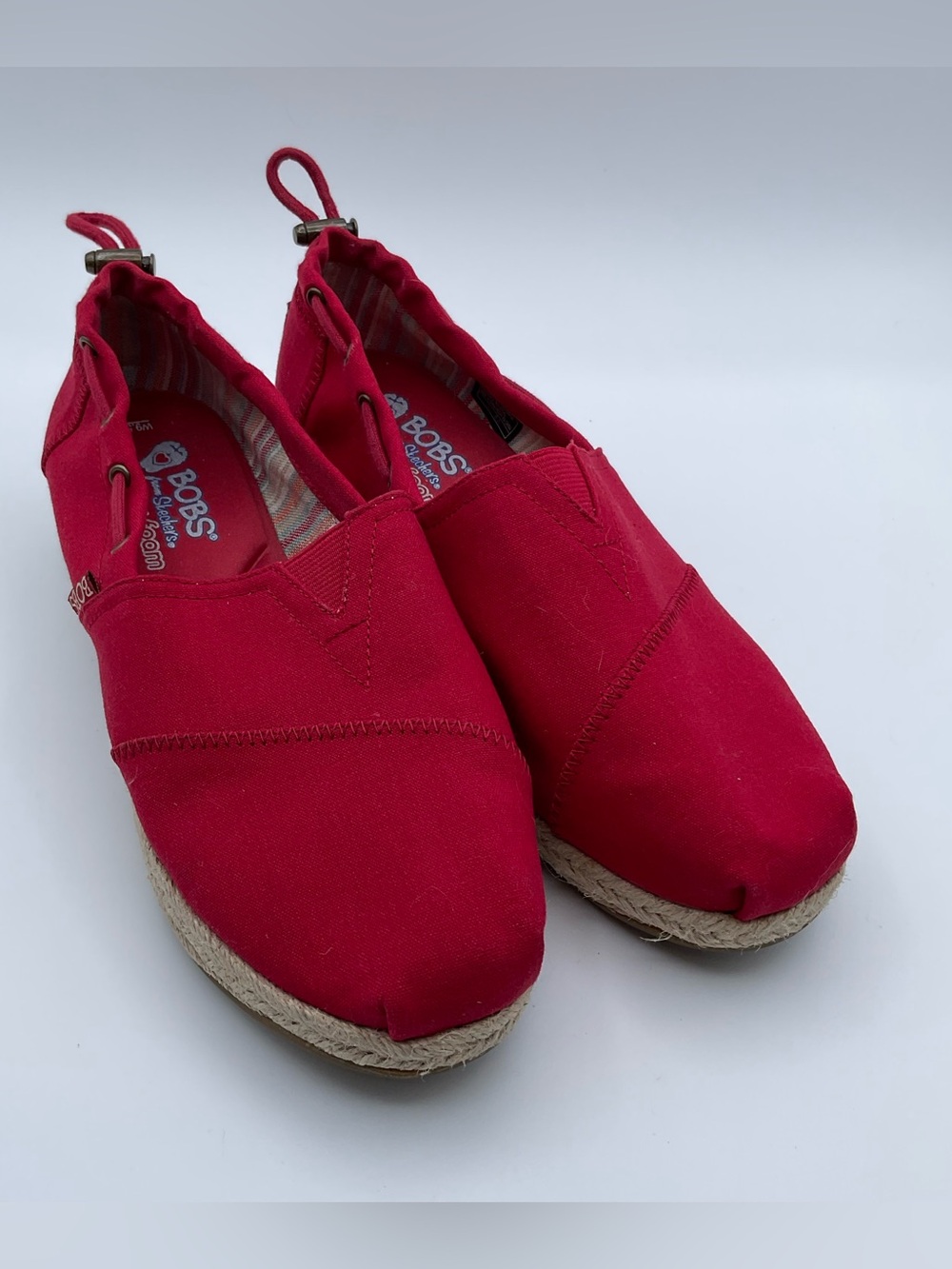 Skechers BOBS Women’s Red Canvas Espadrille Slip On Shoes Memory Foam Size 9.5